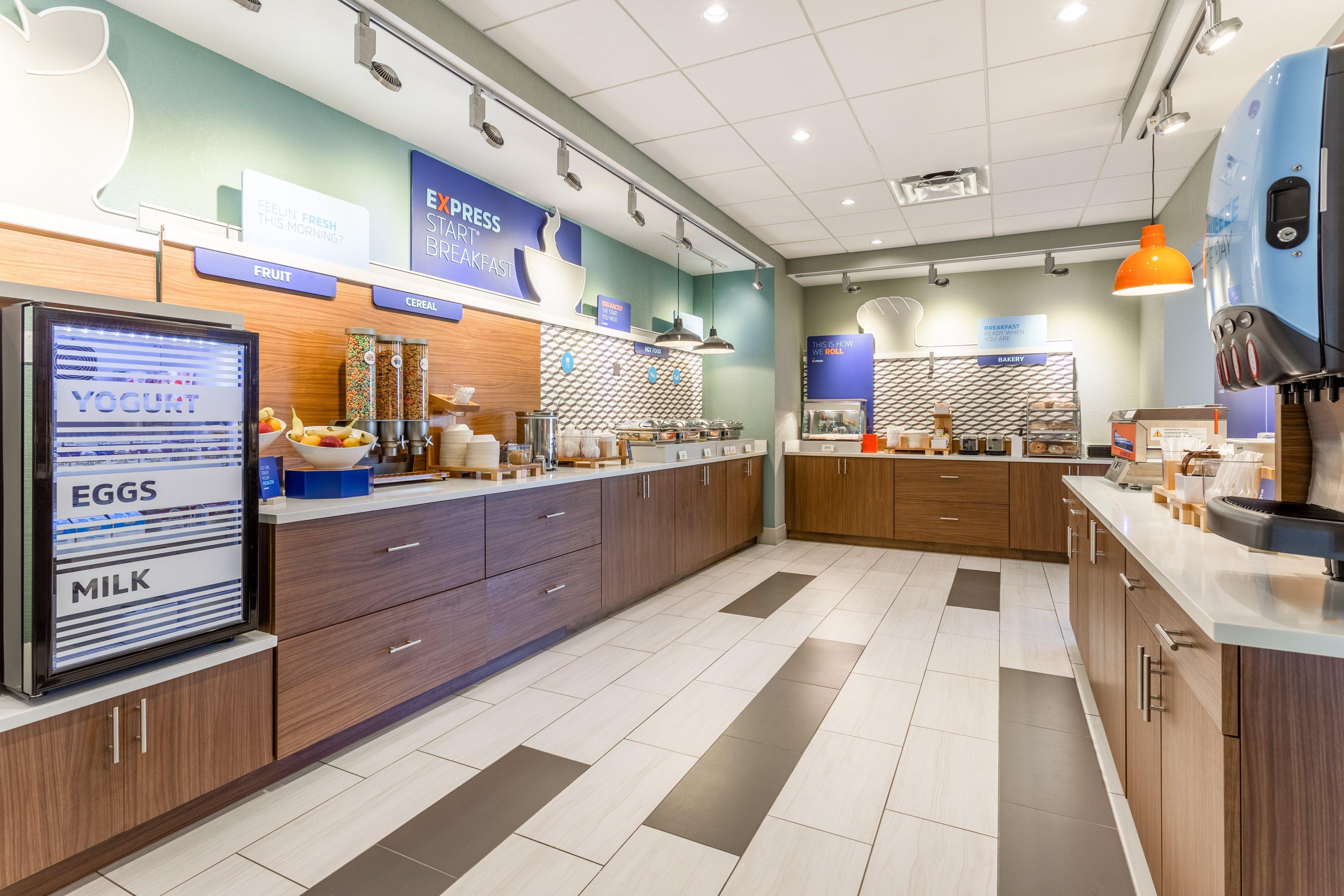 Holiday Inn Express & Suites - Florence - Cincinnati Airport By Ihg Exterior photo