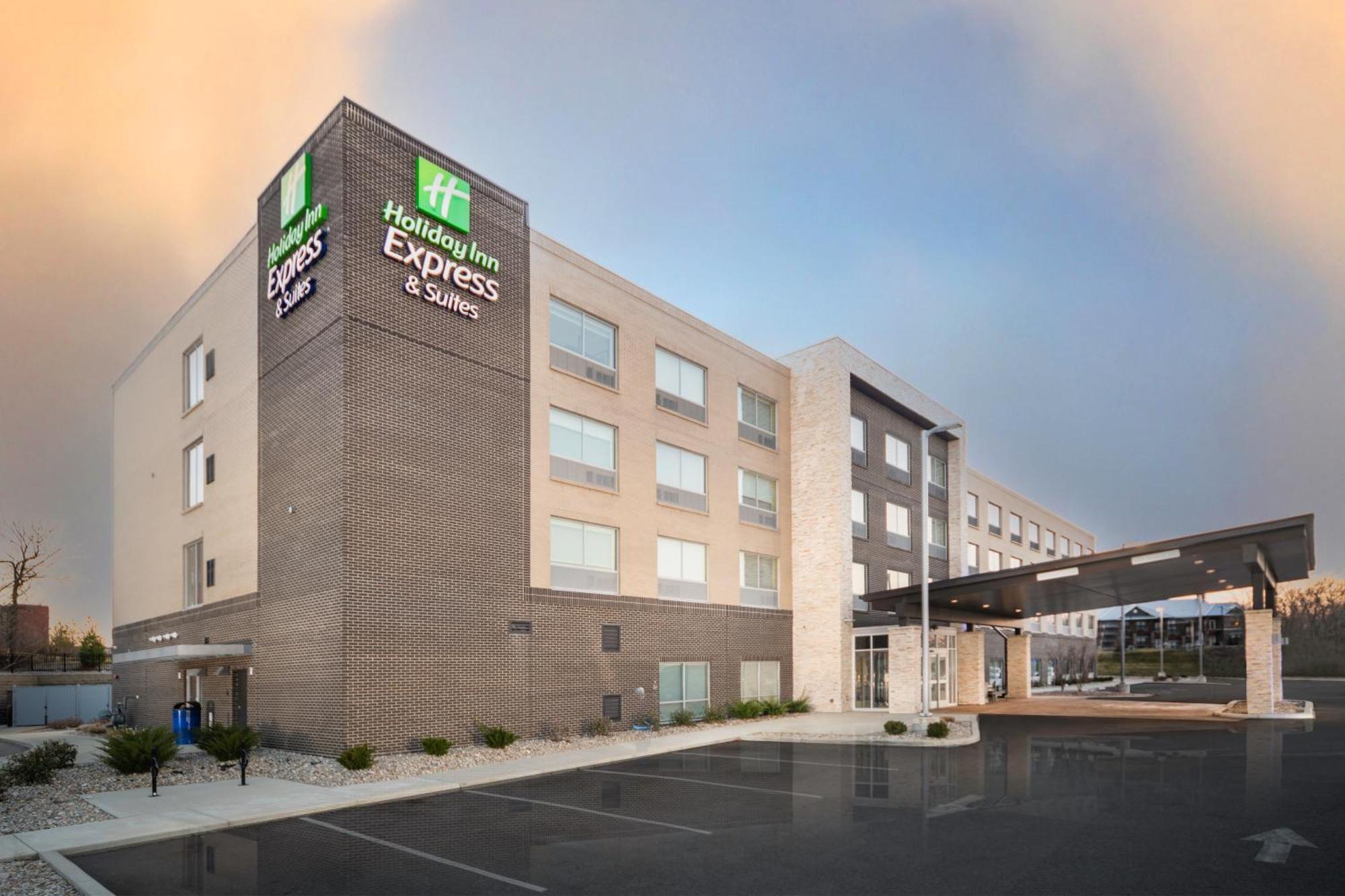 Holiday Inn Express & Suites - Florence - Cincinnati Airport By Ihg Exterior photo